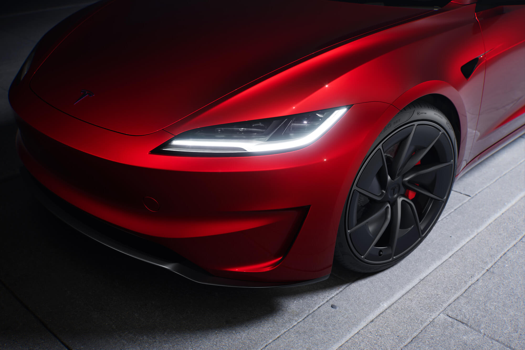 Tesla повышает цену на Model 3 Performance в США
