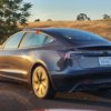 Судя по всему, тестовый автомобиль Tesla Model 3 был замечен без боковых зеркал и с уникальной камерой